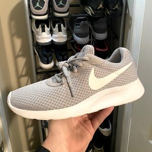 Men’s Nike Tanjen